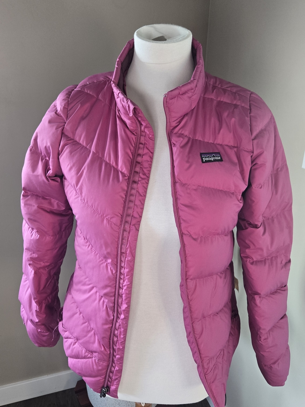 Patagonia Pink Girls' Lightweight Quilted Puffer Jacket